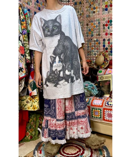 cats tee