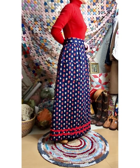 70s quilted flower skirt