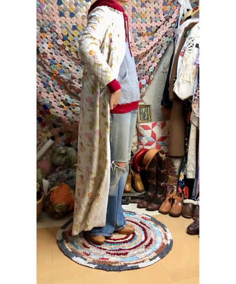 70s quilted sweet robe