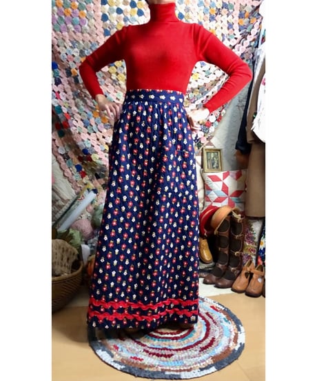 70s quilted flower skirt