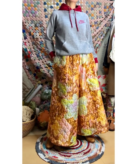 70s quilted super wide pants