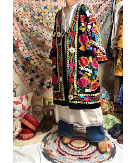suzani embroidered robe