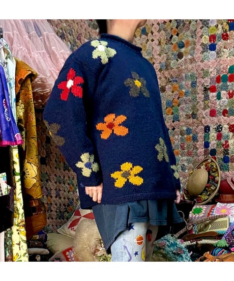 ecuador hand knit daisy sweater