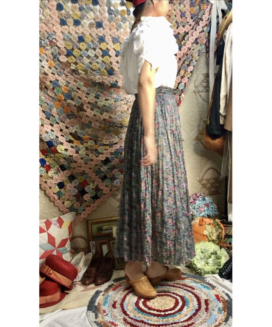 60c308e184ec6e61cd54b09e