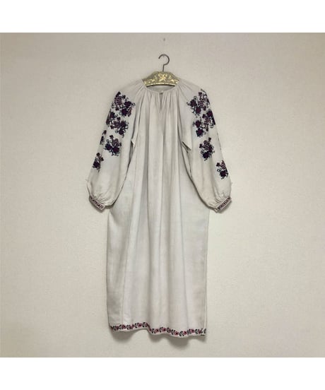 ukrainian embroidered one-piece(berry)