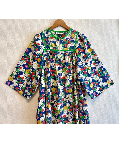 70s strawberry dress