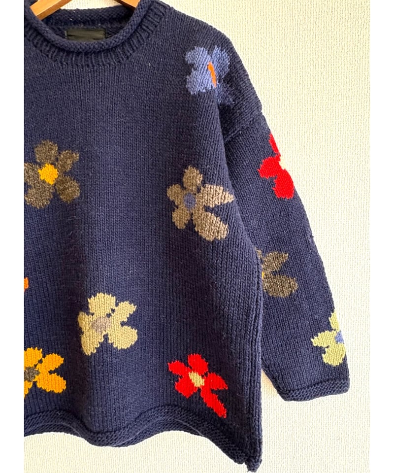 ecuador hand knit daisy sweater | Quilt