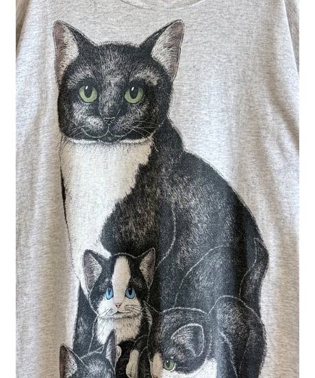 cats tee
