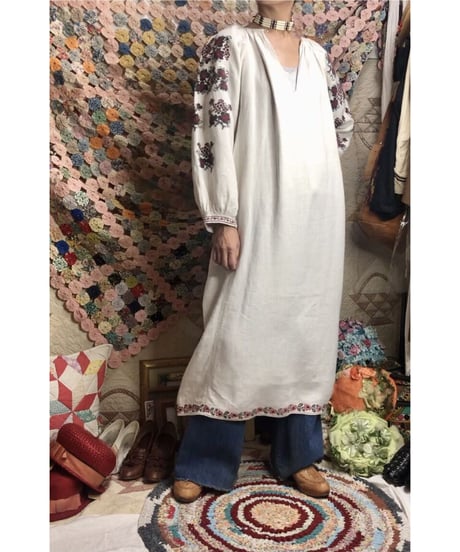 ukrainian embroidered one-piece(berry)