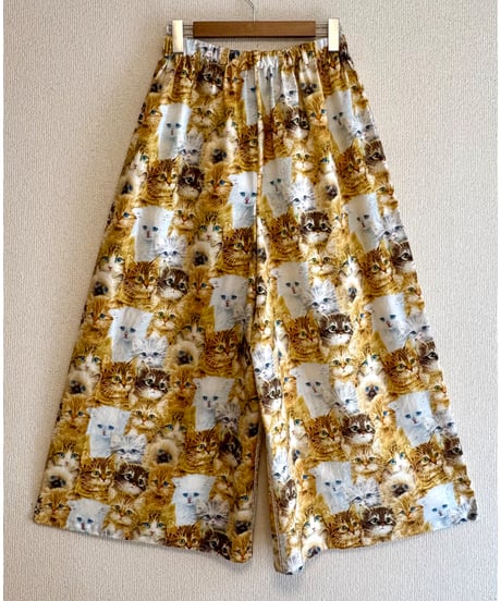 cats print super wide leg pants