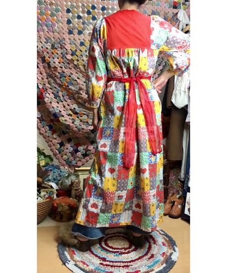 50s tulip motif half apron