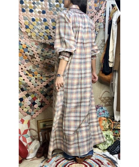 1970's shirring plaid  one-piece