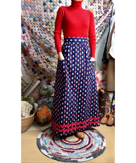 70s quilted flower skirt