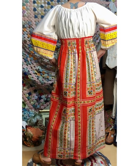 70s balloon sleeve flower print dress