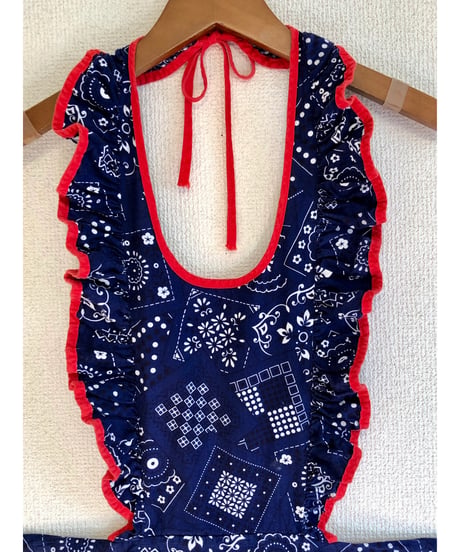 70s bandana print apron