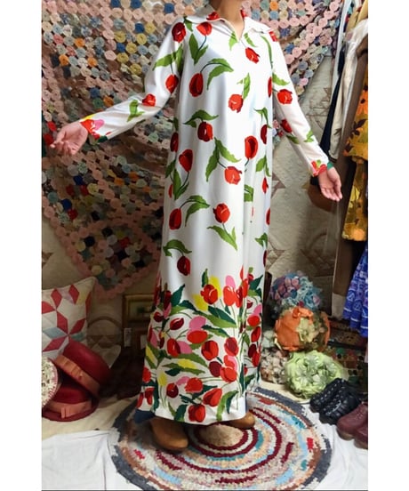 70's tulip dress