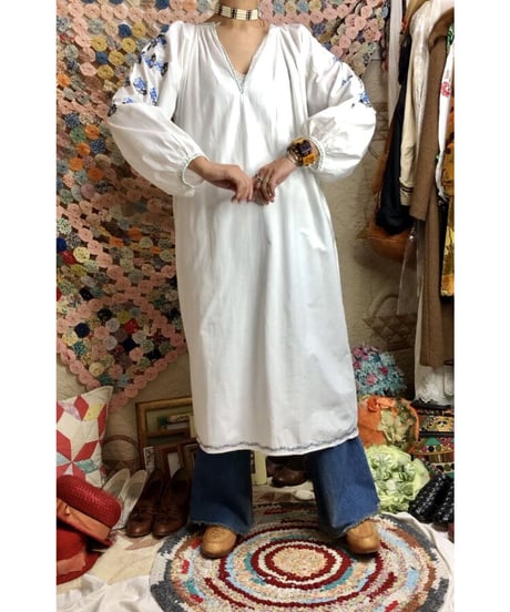 vintage ukrainian embroidered one-piece blue