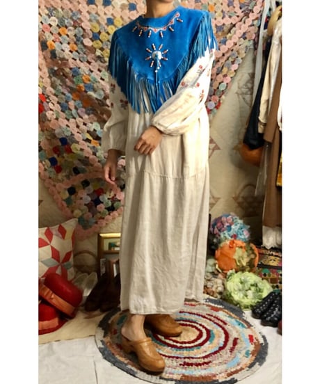 fringe suède collar