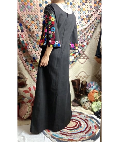 60-70's hand embroidered mexican dress