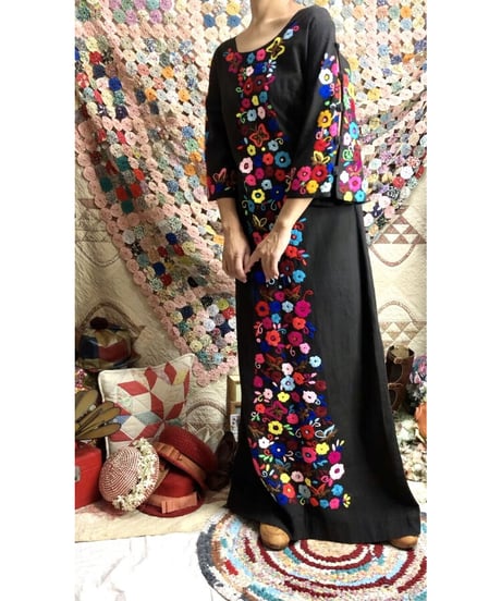 60-70's hand embroidered mexican dress