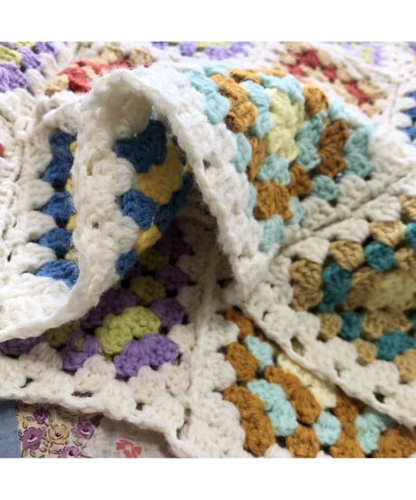 granny square skirt beige
