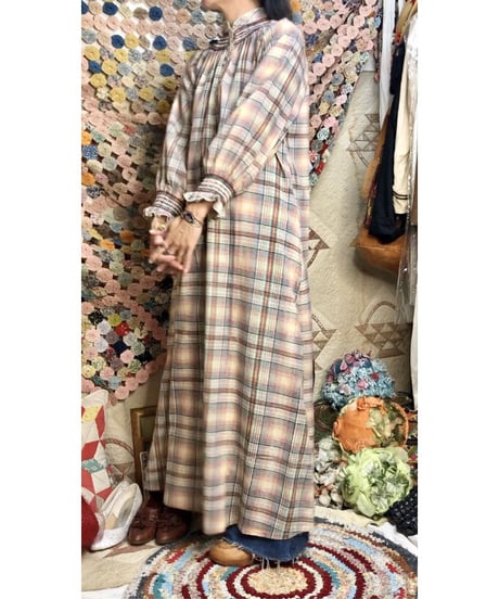 1970's shirring plaid  one-piece