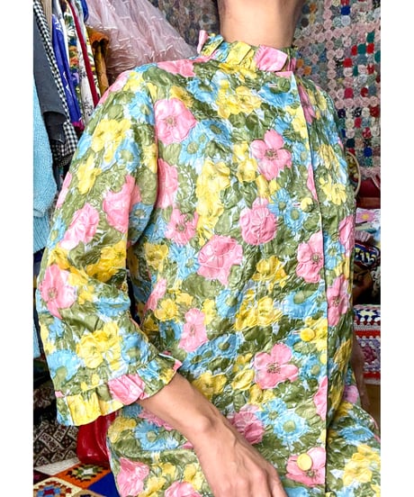 60s emboss flower robe