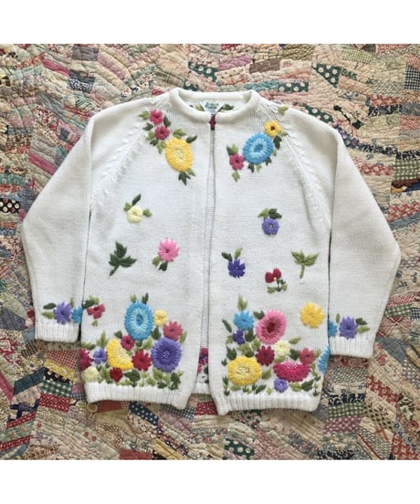 1960's flower embroidered cardigan