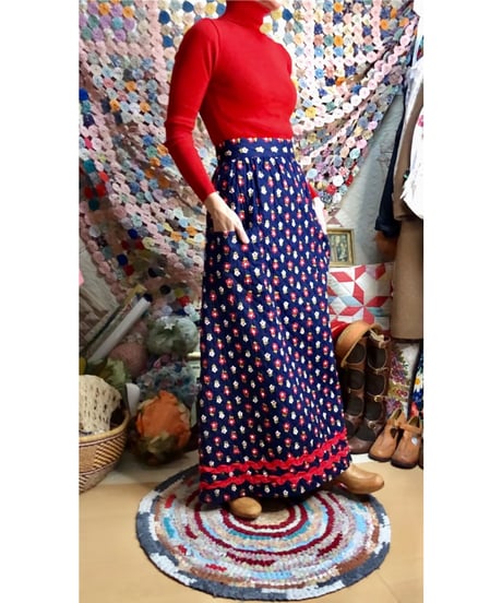 70s quilted flower skirt