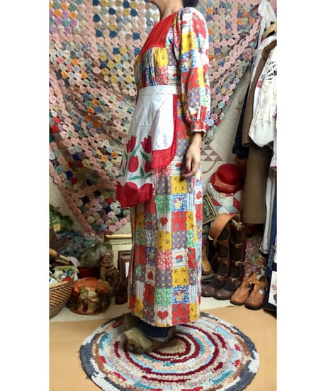 50s tulip motif half apron