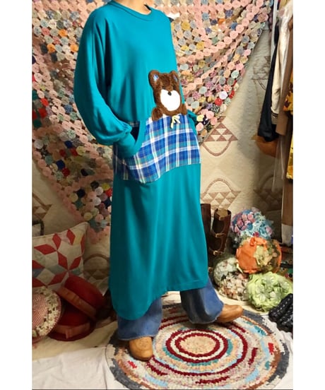 80-90's bear dress