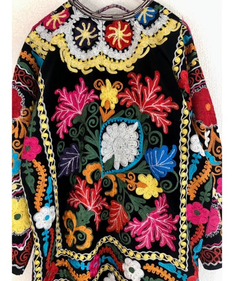 suzani embroidered robe