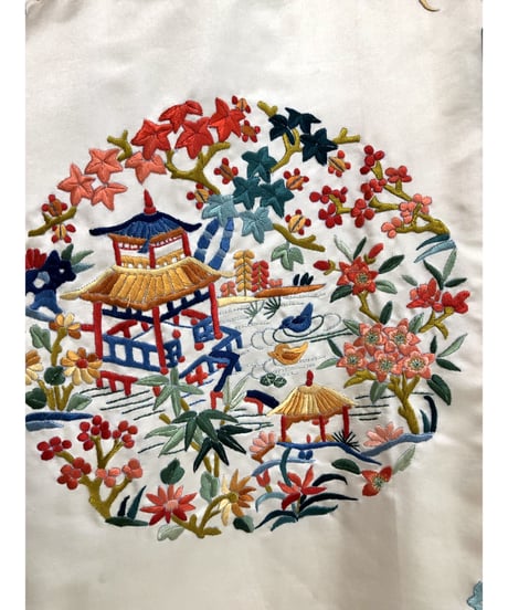 50's chinese embroidered robe