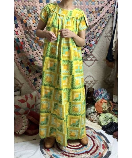 70's patchwork print dress