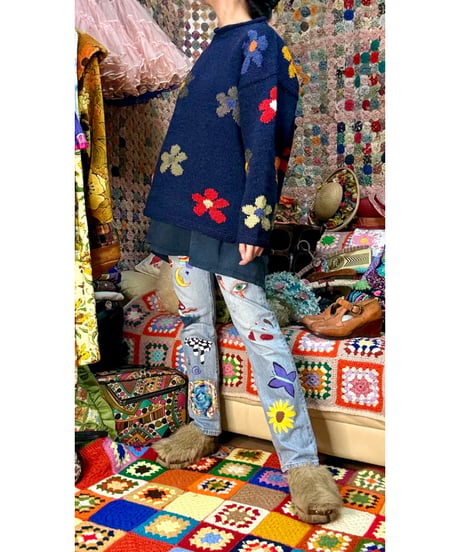 ecuador hand knit daisy sweater