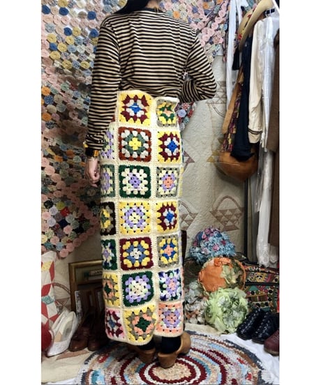 granny square skirt beige