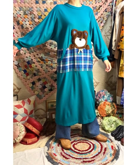 80-90's bear dress