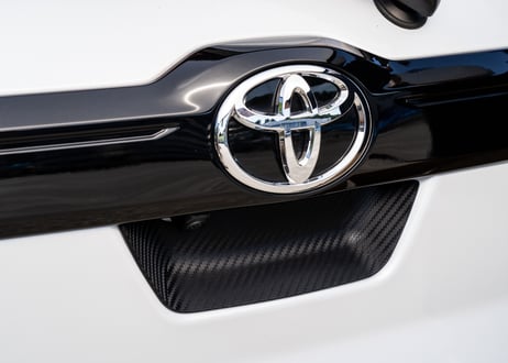 TOYOTA ライズ　リアドアノブアンダーカバー 　送料込み