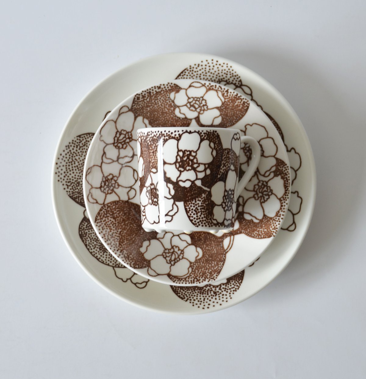 グスタフスベリ　EMMA プレート fit=scale-down,w=1200