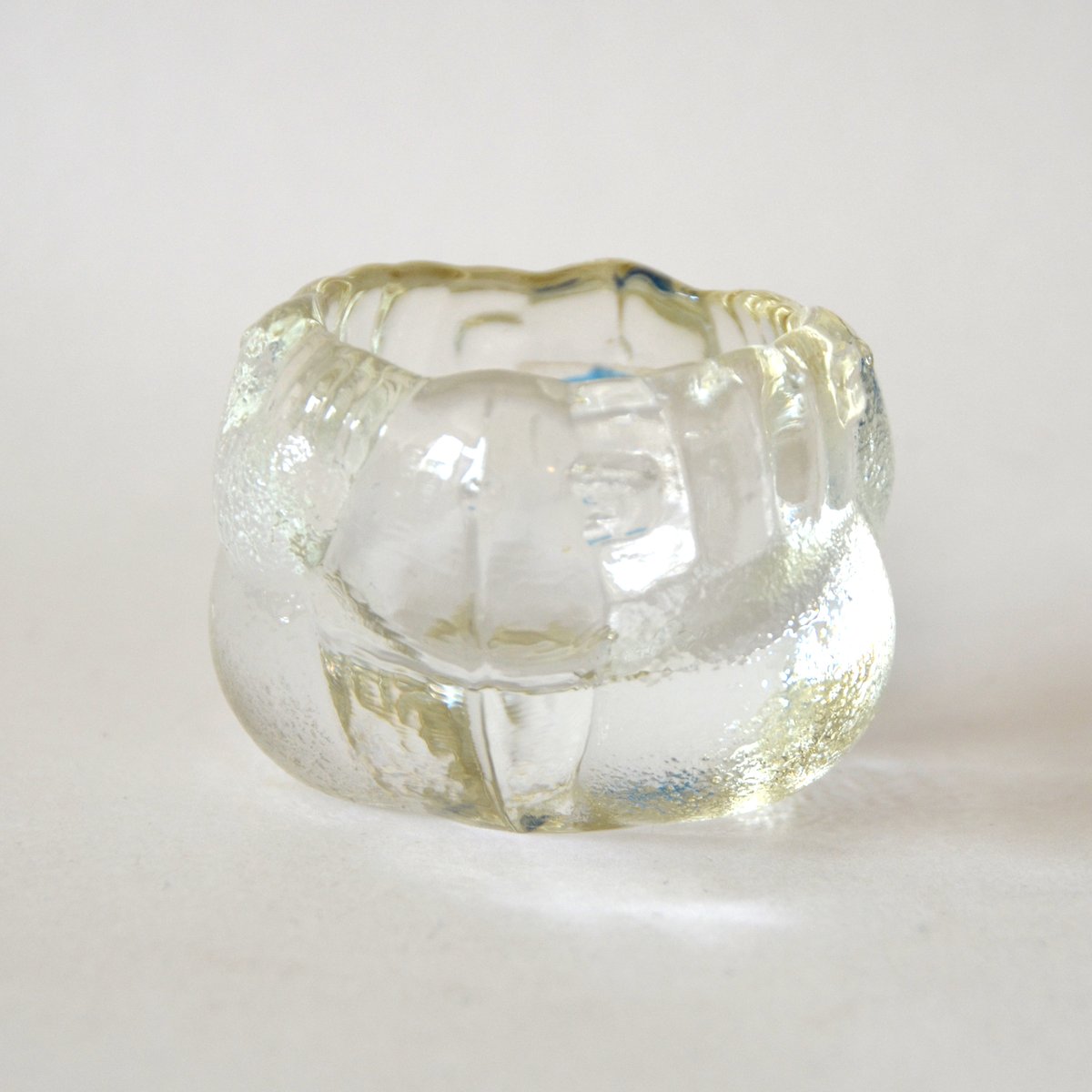 Nuutajärvi /Tipu (ヌータヤルヴィ/ティプ) キャンドルホルダー エッグ