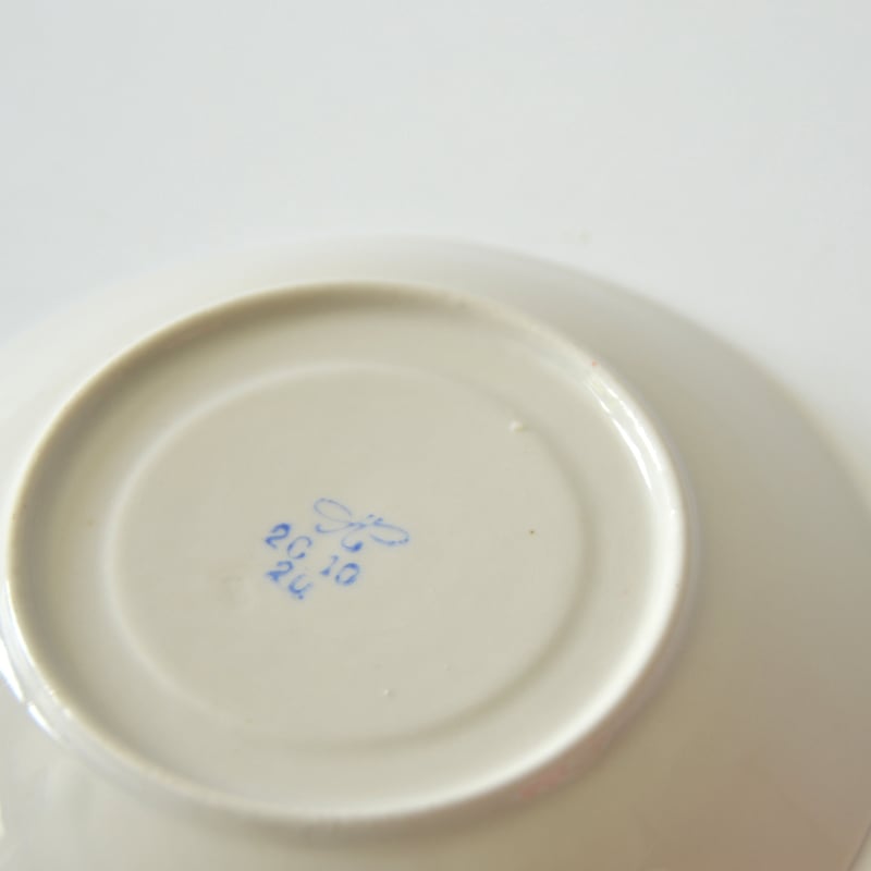 訳あり] ロシアのティーカップ＆ソーサー /no.2 | 北欧ヴィンテージ