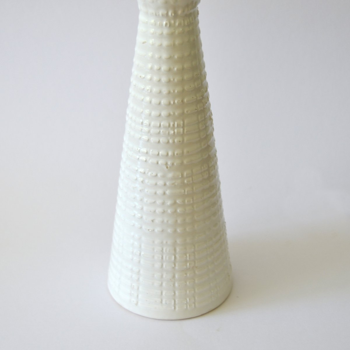 fatlava ファットラヴァ シューリッヒ 19cm 花瓶 fit=scale-down,w=1200