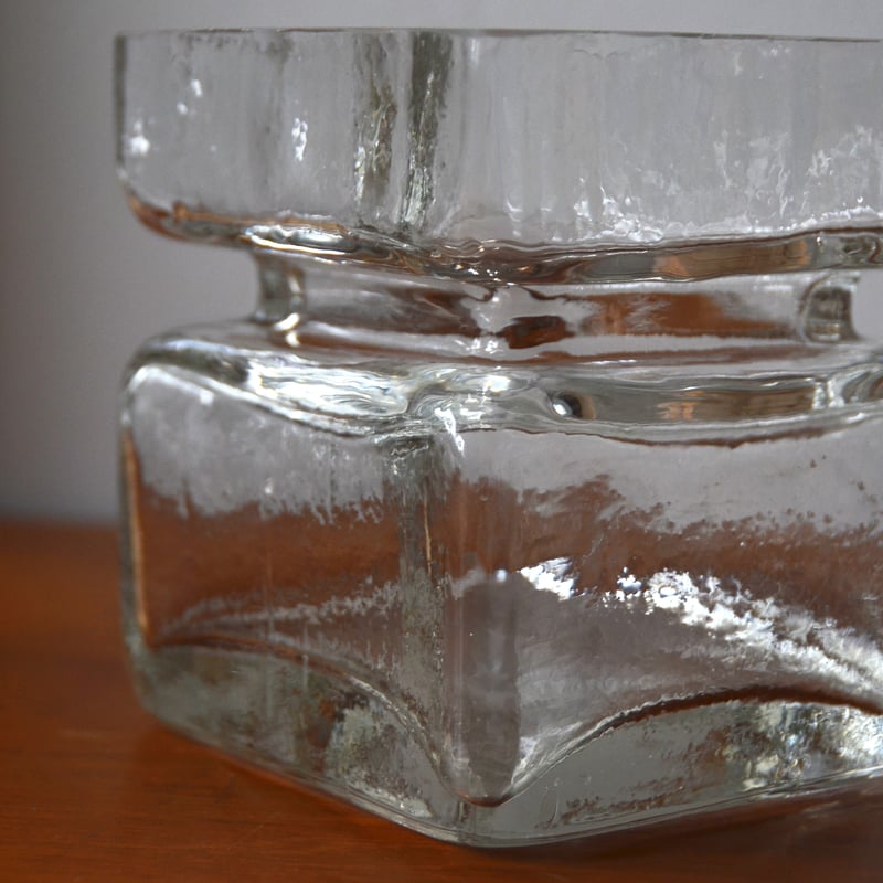 Riihimäen Lasi/Pala(リーヒマエン・ラシ/パラ) フラワーベース L