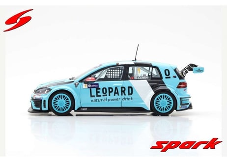 Spark 1/43 (S4978) Volkswagen Golf GTI TCR #1 Winner Race 1 Macau Guia Race 2016