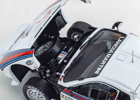 KYOSHO 1/18 (KS08306A) Lancia Rally 037 1983 Monte Carlo # 1 (clear coat finish)