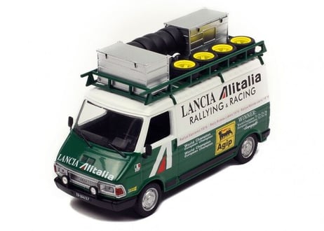 ixo models 1/43 (RAC284X) FIAT242  Rally Service Transporter  Alitalia - Lancia Rally Team
