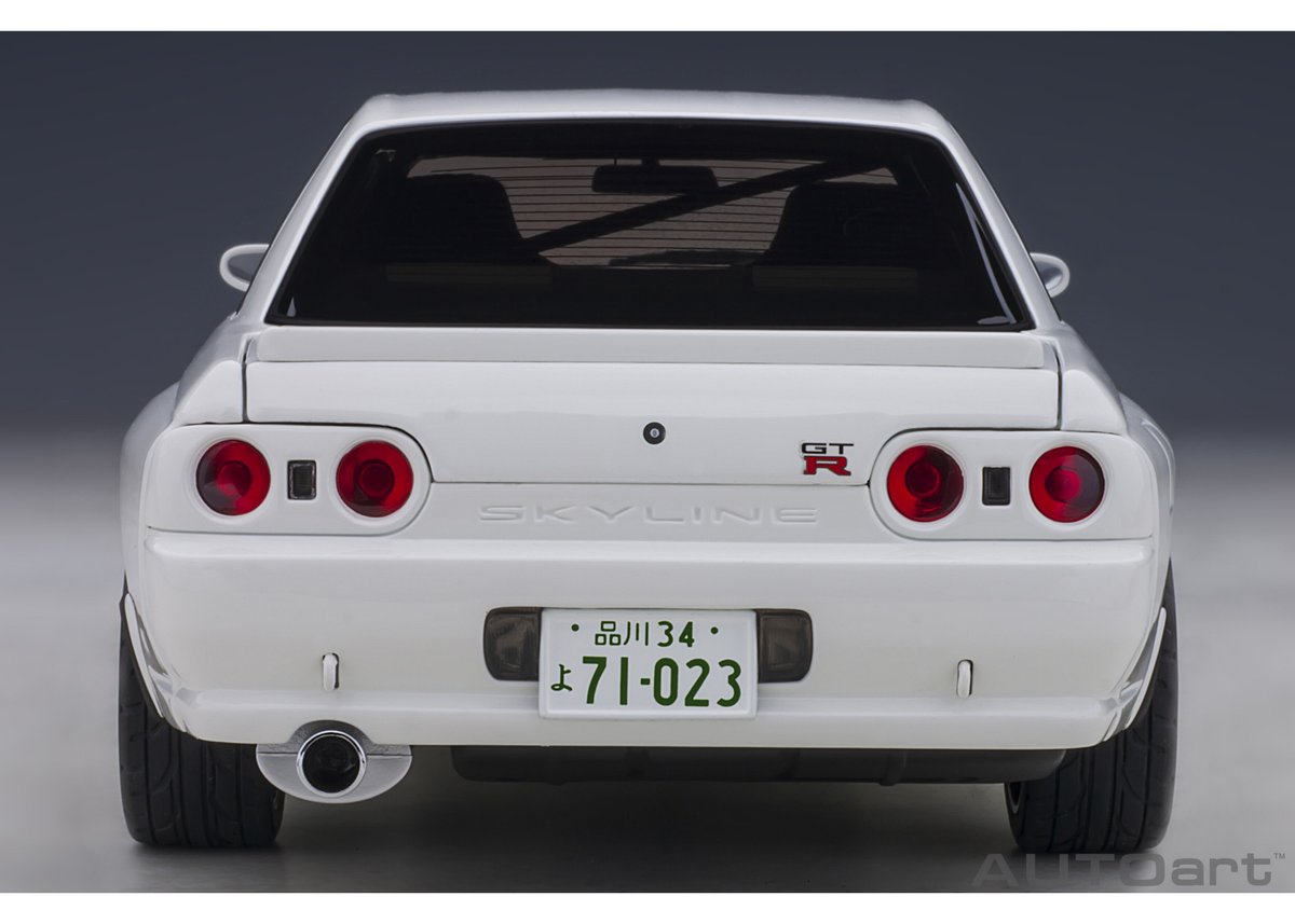 AUTOart 1/18 (77412) 日産 スカイライン GT-R (R32)『湾岸ミッド