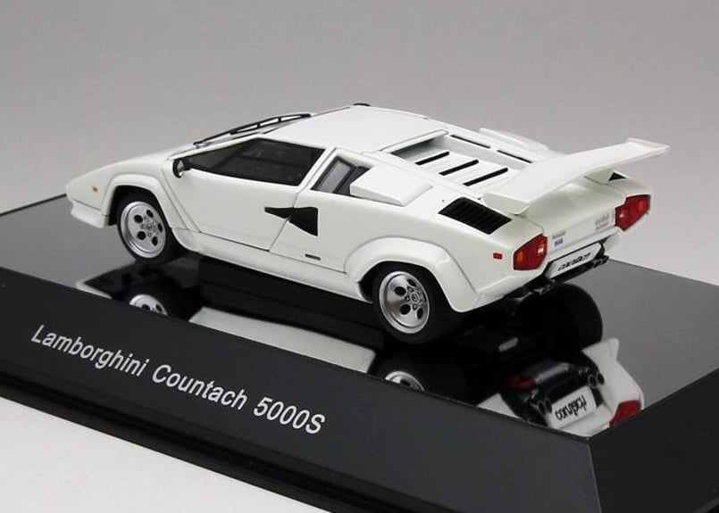 AUTOart 1/43 (54533) Lamborghini Countach 5000S