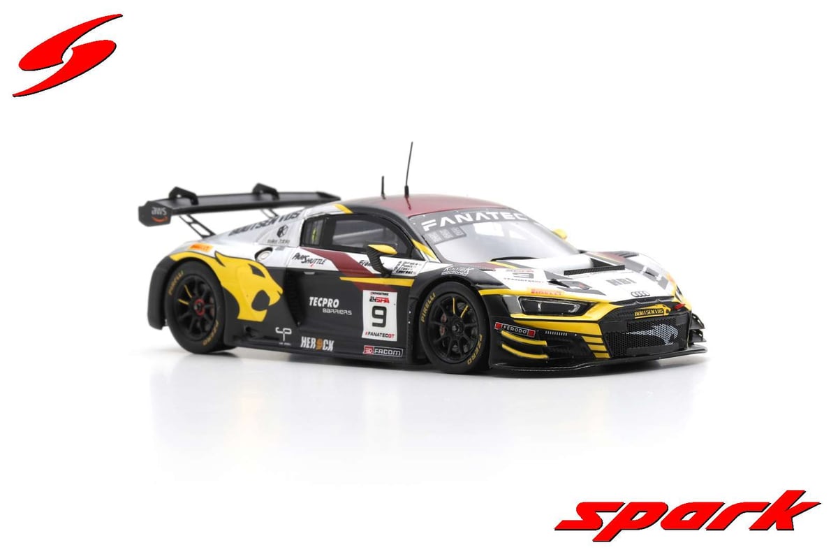 Spark 1/43 (SB724) Audi R8 LMS GT3 EVO II #9 Bo
