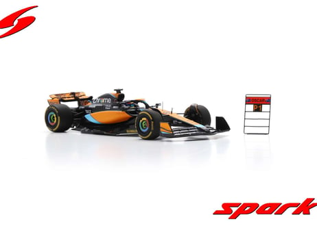 Spark1/43(S8927)McLaren MCL60#81 McLaren1stPole,1stSprintRace-QatarGP2023 OscarPiastri With pitboard